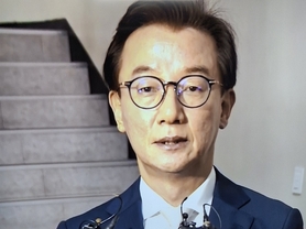 전재수 14시간 넘게 조사 받고 새벽 귀가...어떠한 금품 수수도 없었다 주장