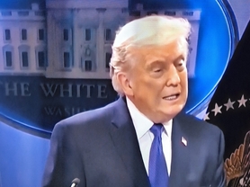 트럼프, 이란선박 발포·나포로 최대 압박…주초 협상 여부 주목