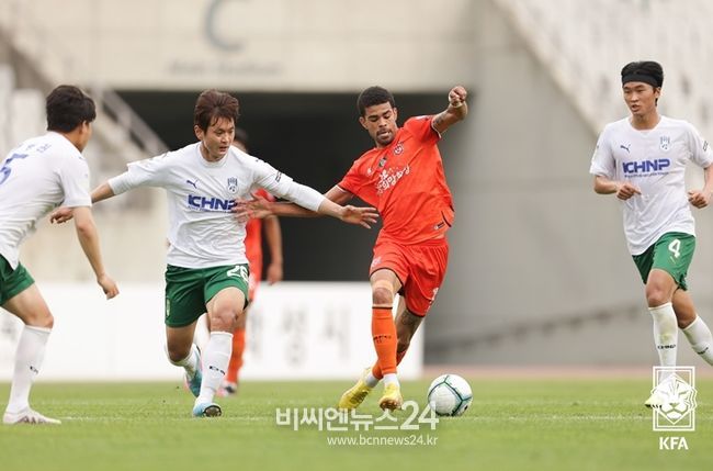 2023년 화성FC 경기 장면.