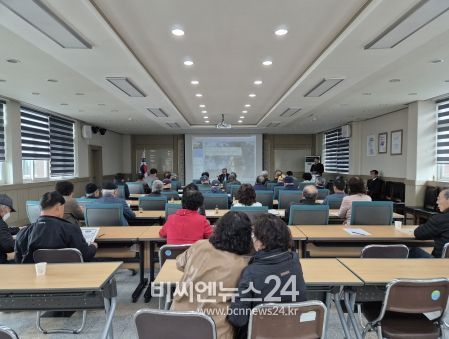 서천군 한산면, 경로당 보조금 및 지역봉사지도원 교육