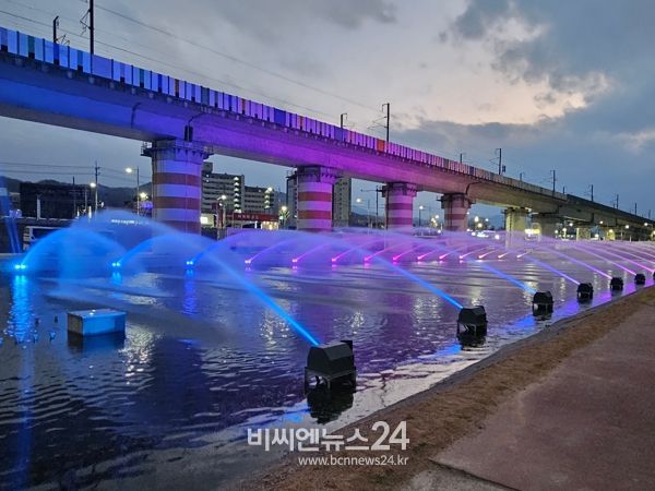 김천시,「직지천 벚꽃 분수」본격 가동