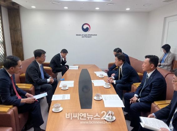 오영훈 제주도지사, 국토교통부 장관 만나 제주 현안 건의