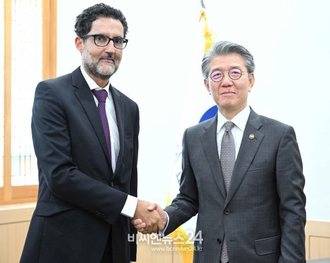 제1차관,브라질 아태차관보 접견