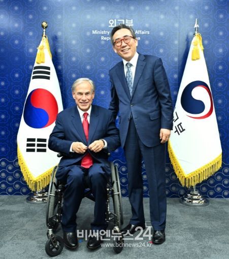 조태열 장관, 美 텍사스 주지사 접견
