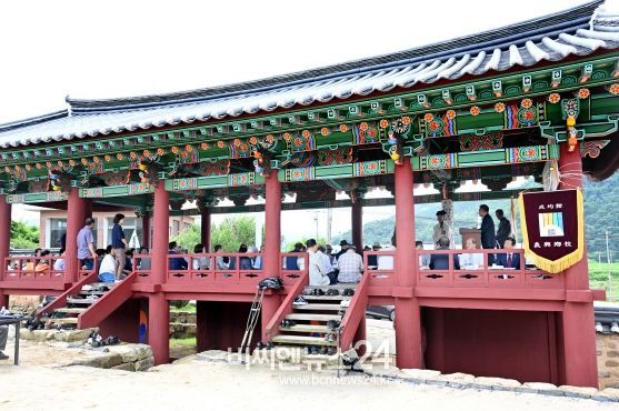 군위군 무더위도 막지 못한 열정, 의흥향교 유림특별연찬회