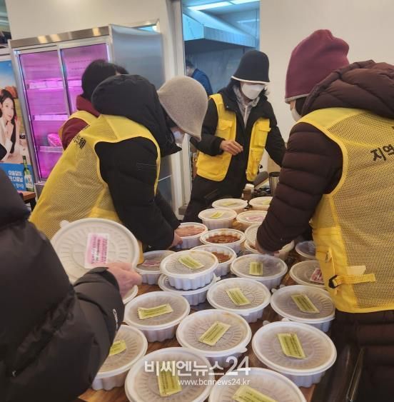 세종시 도담동, 저소득층 어르신에 무료식사 제공