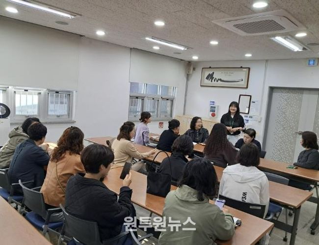 명예사회복지공무원 역량강화 교육 사진