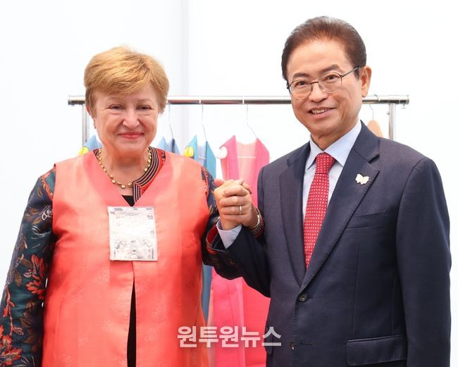 게오르기에바 IMF 총재, 경주에서 문화순방