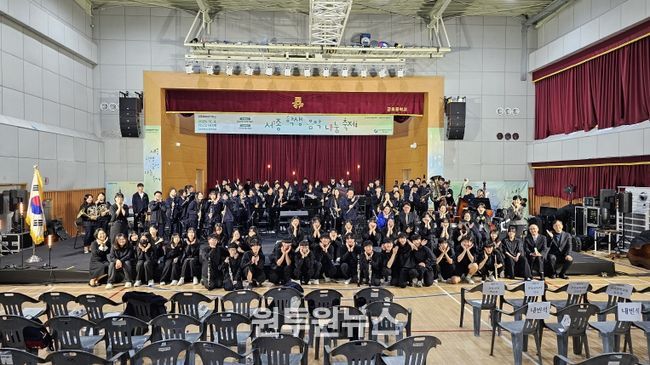 늦가을 교정에 쌓여가는 아름다운 하모니의 향연