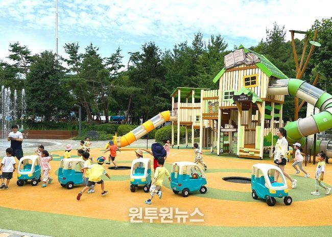 과천시 ‘숲속 책마을 놀이터’, 행정안전부 ‘2025년 우수 어린이 놀이시설’ 선정