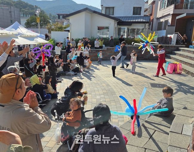 세대를 아우르는 ‘당산 아래 가을소풍’ 성료