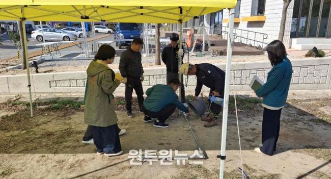 밀양시가 5일 2025 밀양 로컬엑스포가 열리는 햇살문화캠퍼스에서 합동 안전 점검을 진행하고 있다.