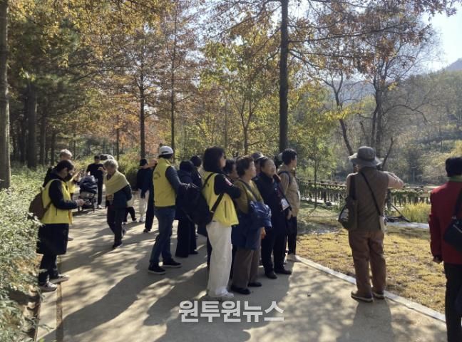 시흥시 정왕본동, 독거 어르신과 함께하는 '효 사랑 공감 힐링 여행' 추진