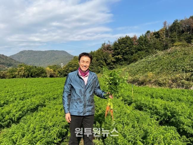 친환경농산물-무농약 당근 재배(여수시 율촌면 류용현).j