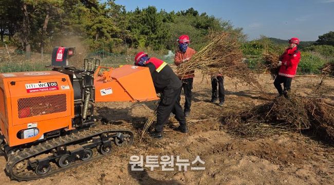 지난 5일 대산읍 독곶리 일원에서 진행된 파쇄 작업
