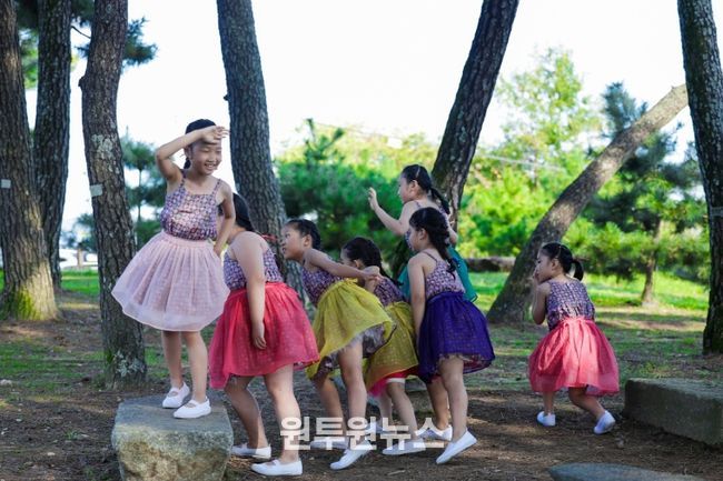 꿈의 무용단 홍보사진