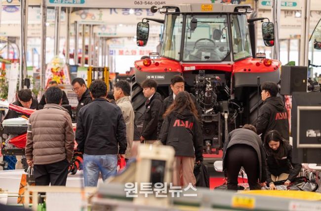 농업의 미래를 보다, '2025 익산 농업기계박람회' 성료