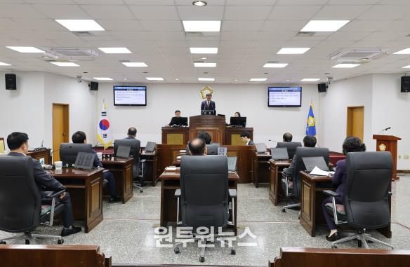 산청군의회, 제309회 임시회 개회