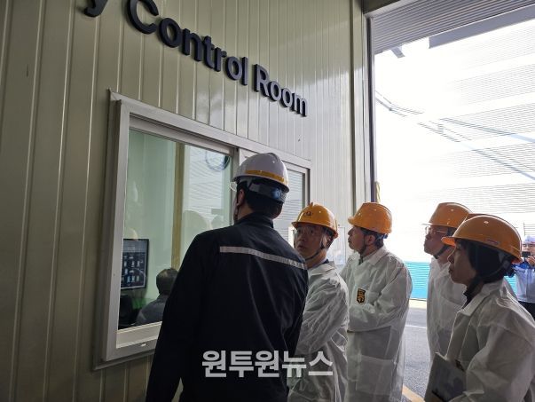 이복원 경제부지사, 충청북도 AI제조혁신 현장점검