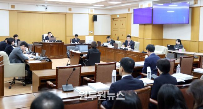 산업건설위원회 행정사무감사