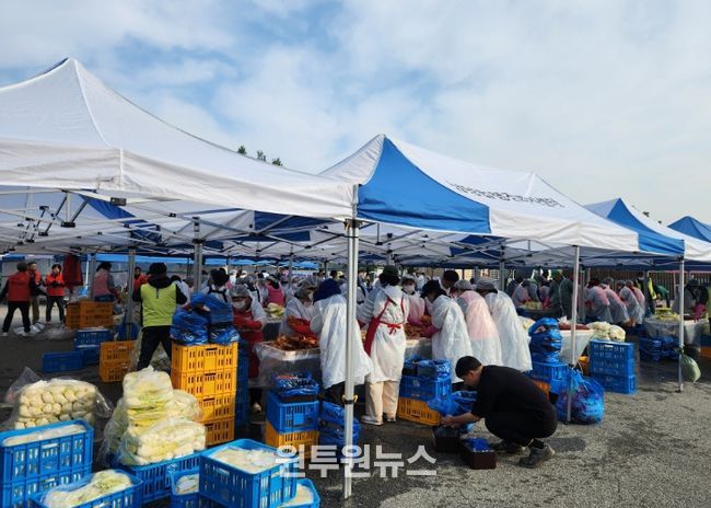 남양읍 김장행사 현장사진