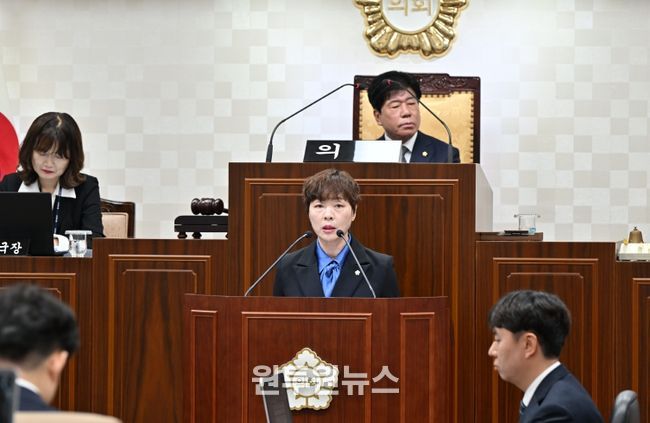 제290회 정례회 제1차 본회의에서 김미희 의원 5분 자유발언 모습