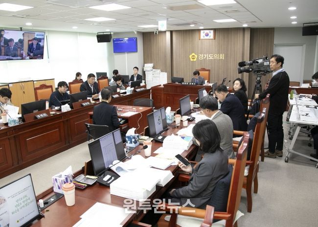 경기도의회 여성가족평생교육위원회,2025년도 행정사무감사 착수