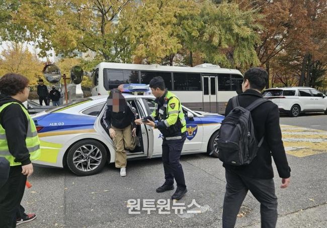 지난 2024년 문정고등학교 앞에서 이동 지원하는 현장 모습