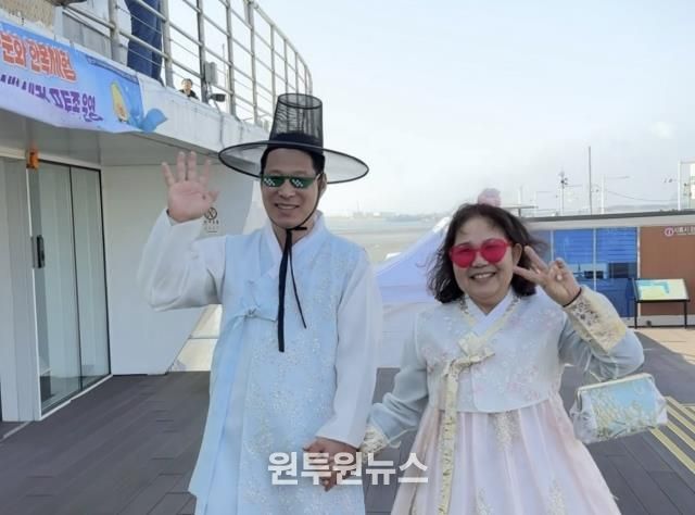 시흥도시공사, 오이도 빨강등대 축제에서 ‘한복 체험’으로 K-문화 전파