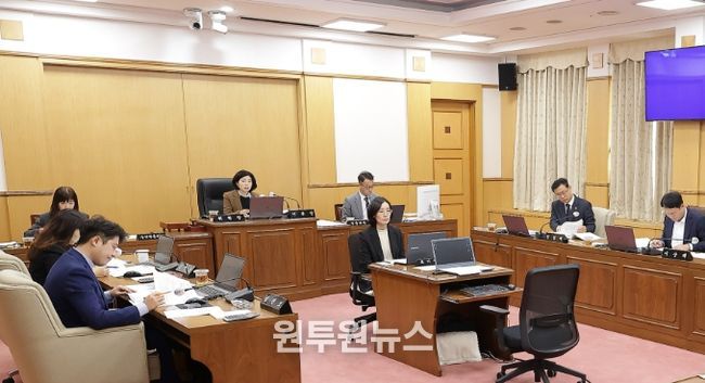 대전시의회 교육위원회, 대전광역시동‧서부교육지원청 행정사무감사