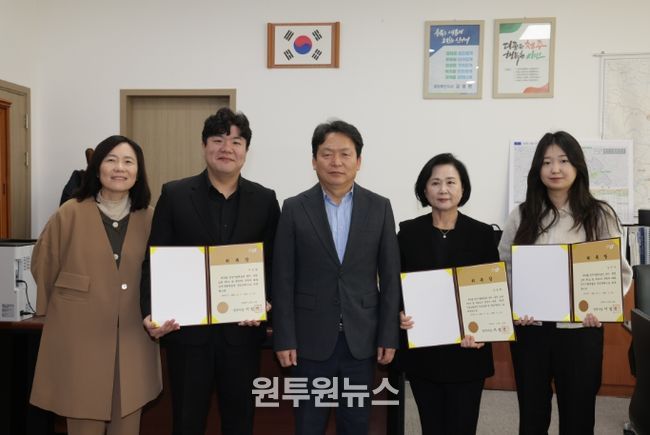 시립교향악단 김경희 예술감독 겸 상임지휘자 재위촉