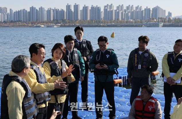 한강뚝섬 선착장 안전점검(국무총리실)