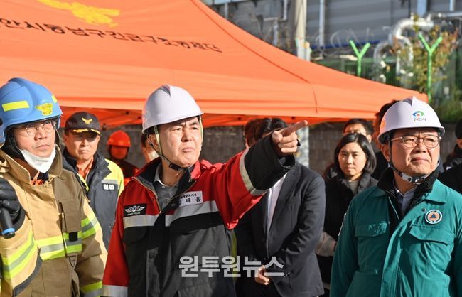 김태흠 충남도지사, 물류센터 화재 진압 현장 점검