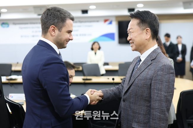 연해주 대표단 면담