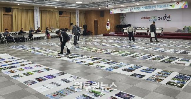 작품 심사 현장