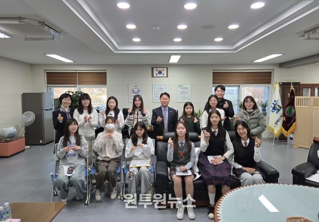 제천교육지원청, 학생참여위원회‘교육장과의 대화’시간 운영