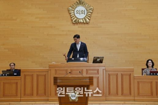 신안군의회 제332회 제2차 정례회 개회..