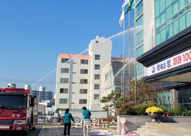 통영시, 청사 화재발생 대비 합동 소방훈련 실시