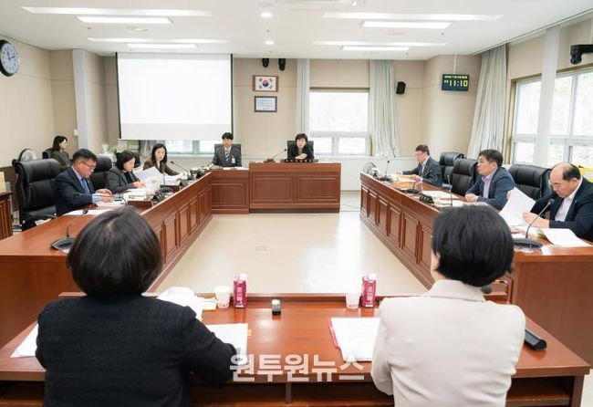 용인특례시의회 문화복지위원회, 행정사무감사 8일차-3개 구 보건소 대상…심폐소생술·정신건강·감염병·모자보건 등 시민 건강 안전망 전반 점검