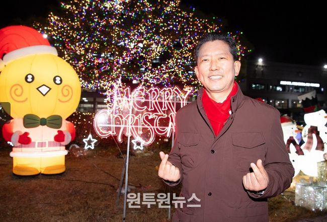 합창 공연·포토존 인기