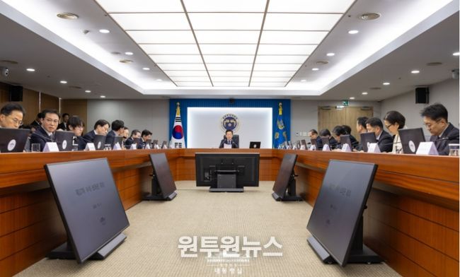 제17차 대통령 주재 수석·보좌관 회의(대통령실)