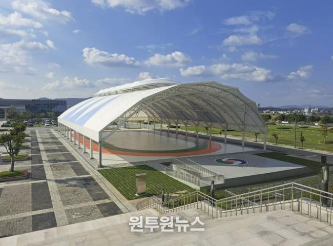 충주종합운동장 야외공연장