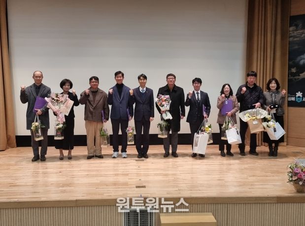 충북자치연수원, 2025 중견간부양성과정 수료식