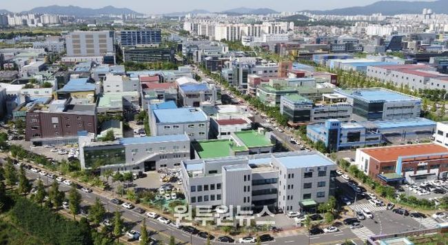 수원델타플렉스 전경