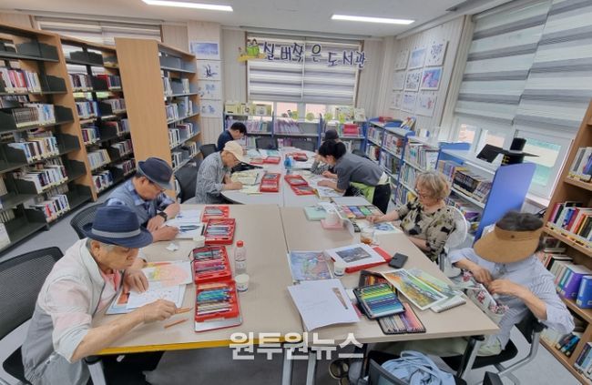 정읍 실버작은도서관 특별 전시회