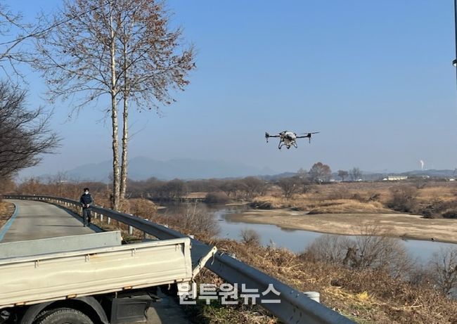 “ASF 유입 차단 총력” 청주시, 드론 활용 방역 실시