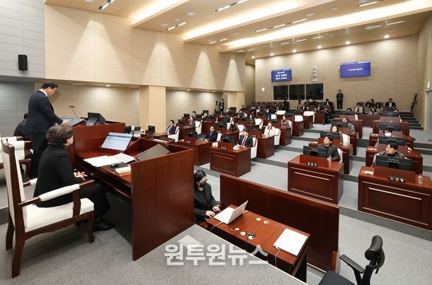 19일 열린 동작구의회 제344회 제2차 정례회 제3차 본회의 모습