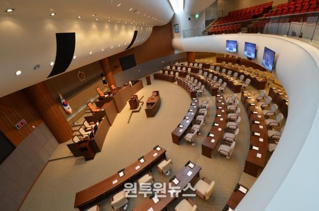 본회의장 전경