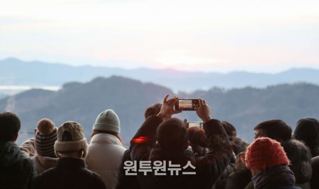 서천군 한산면, 건지산성 해돋이 행사로 새해 시작