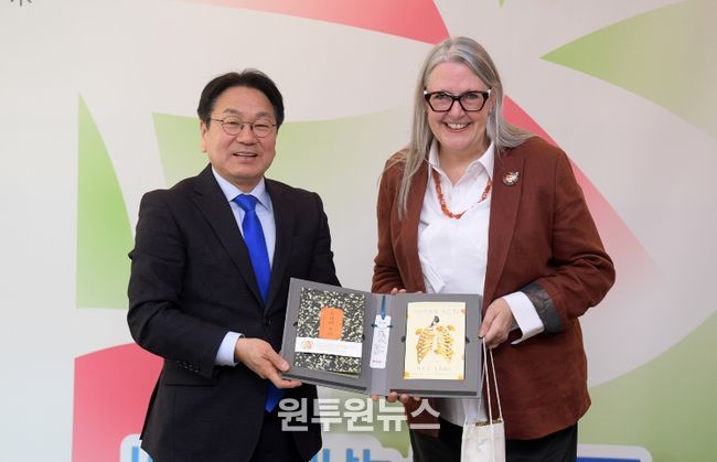 미쉘 윈트럽 주한 아일랜드대사 접견